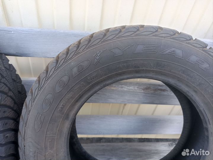 Goodyear UltraGrip Extreme 185/70 R14 88T