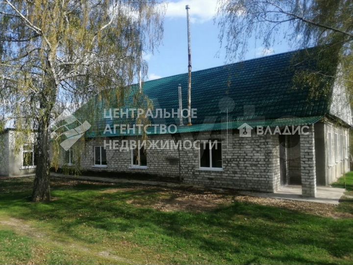 Дом 180,1 м² на участке 49 сот.