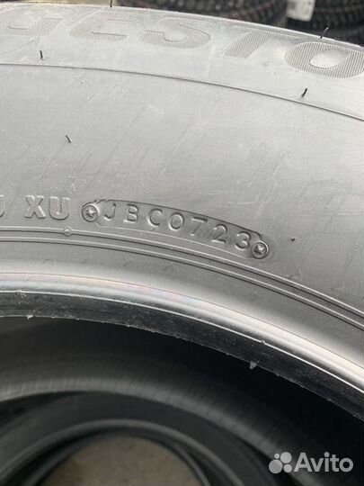 Bridgestone Blizzak Spike-02 SUV 285/60 R18 120T