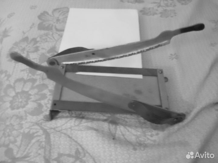 Резак для бумаги, фотографий и др