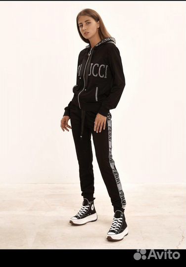 Костюм в стразах