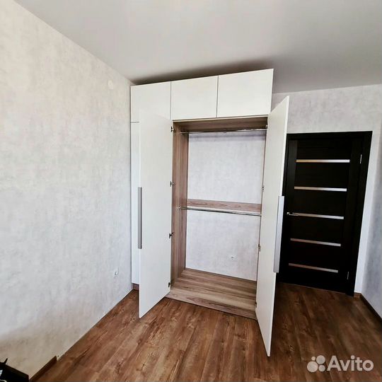 Шкаф с фрезеровкой