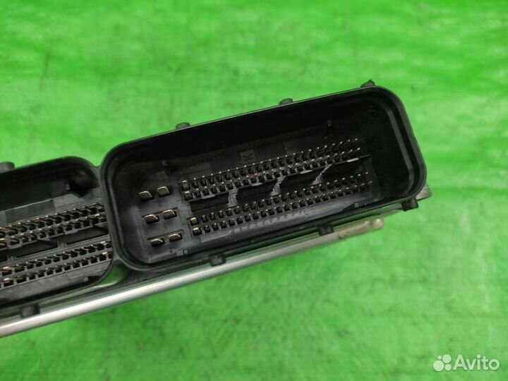 Блок управления двигателем Volkswagen Tiguan