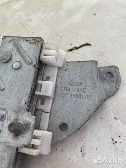 Стеклоподъемник передний правый Chery Fora 1.6