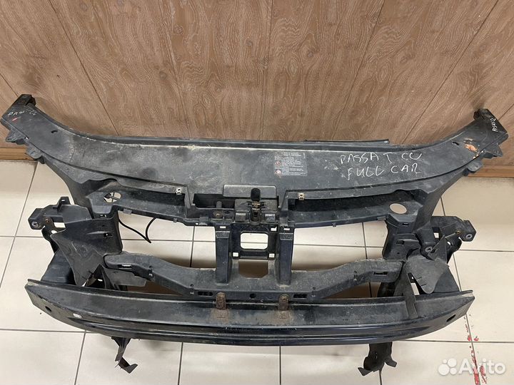 Передняя панель Volkswagen Passat cc 3c8805588c