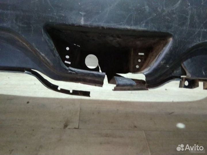 Бампер задний Suzuki