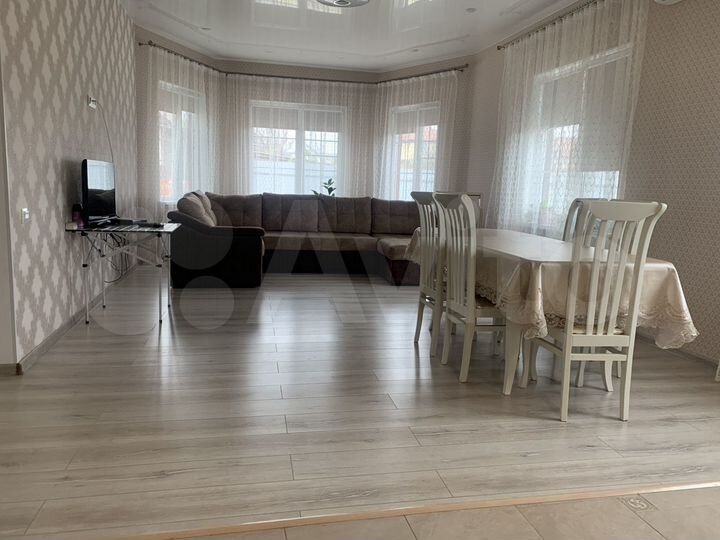 Дом 105 м² на участке 4 сот.