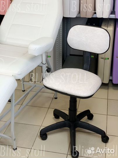 Косметологическое кресло со стулом. Комплект