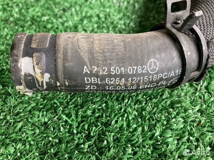 Патрубок расширительного бачка Mercedes-Benz