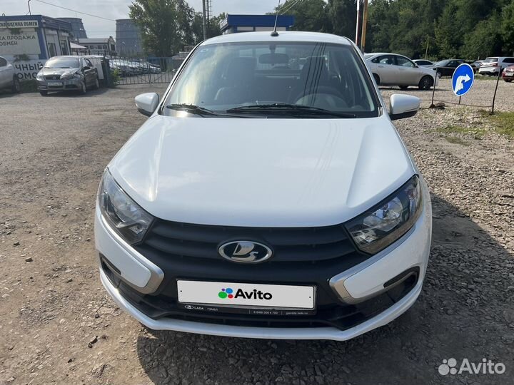 LADA Granta 1.6 МТ, 2023, 4 000 км