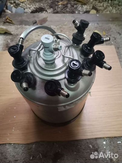 Бачки для промывки, для розлива пива, вина,напитка