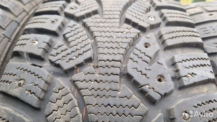 Continental Conti4x4IceContact 225/65 R17