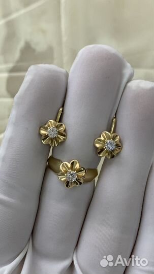 Золотой комплект тюльпан