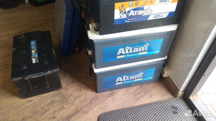 Аккумулятор для мерседес актрос вольво и др