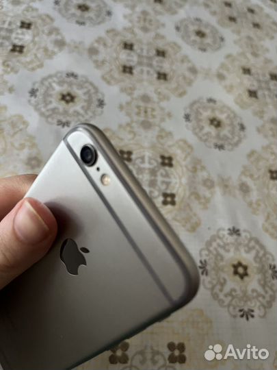 iPhone 6S, 16 ГБ