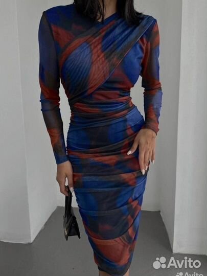 Вечернее платье