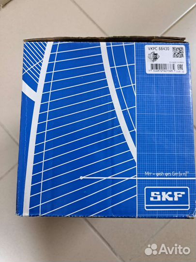 Помпа Bmw E46/E39/E38 SKF vkpc88430