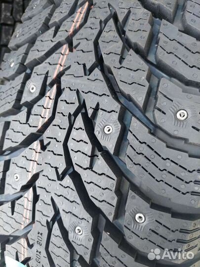 Nokian Tyres Hakkapeliitta LT3 265/75 R16 119Q