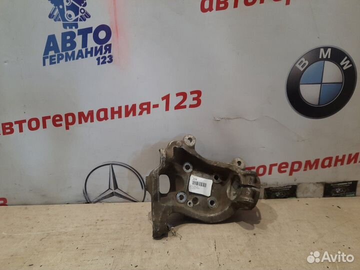 Ступица передняя левая Bmw 520 E60 M54B22