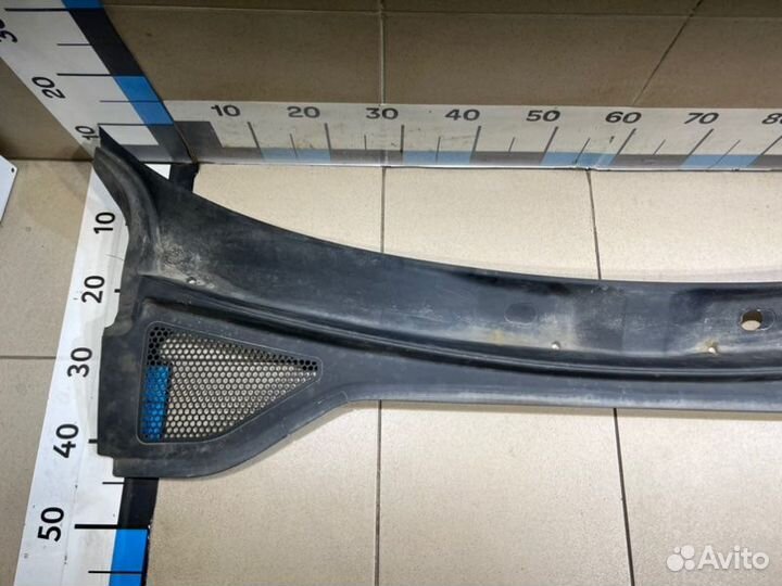 Решетка стеклооч. (планка под лобовое стекло) Audi