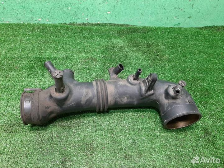 Патрубок воздушного фильтра Subaru Forester SG/S1