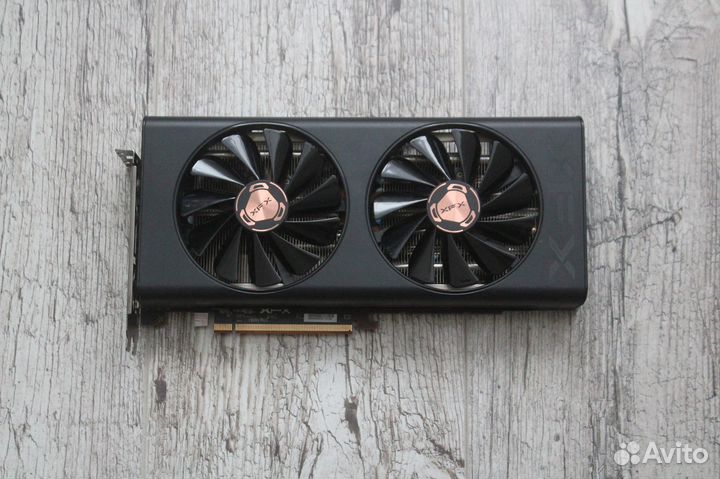 XFX Radeon RX 5600 XT Thicc II Pro 6Gb