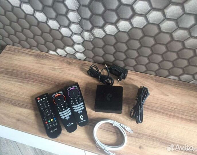 Приставка без абон платы и с ней 600 каналов