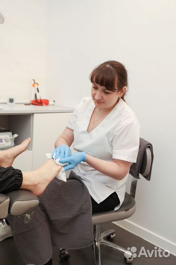 Пилочный маникюр