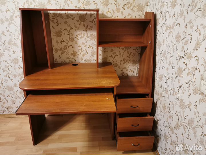 Компьютерный стол бу