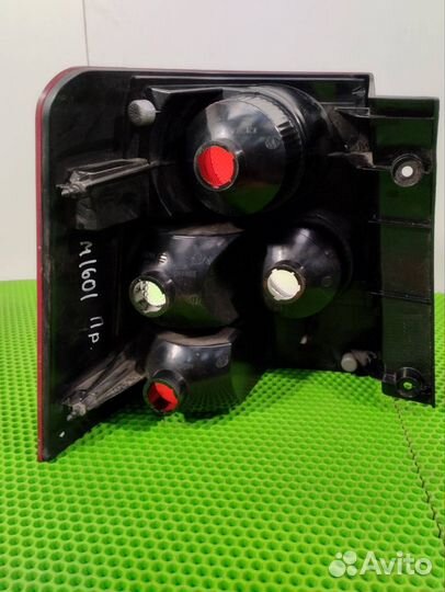 Фонарь правый Land Rover Range Rover Sport L320