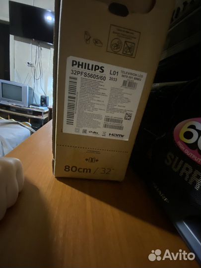 Телевизор philips 32 дюйма белый