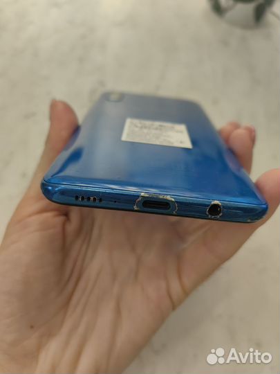 Samsung Galaxy A50, 4/64 ГБ