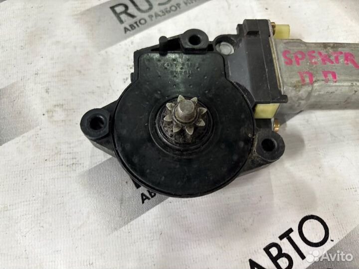 Моторчик стеклоподъемника передний правый Kia