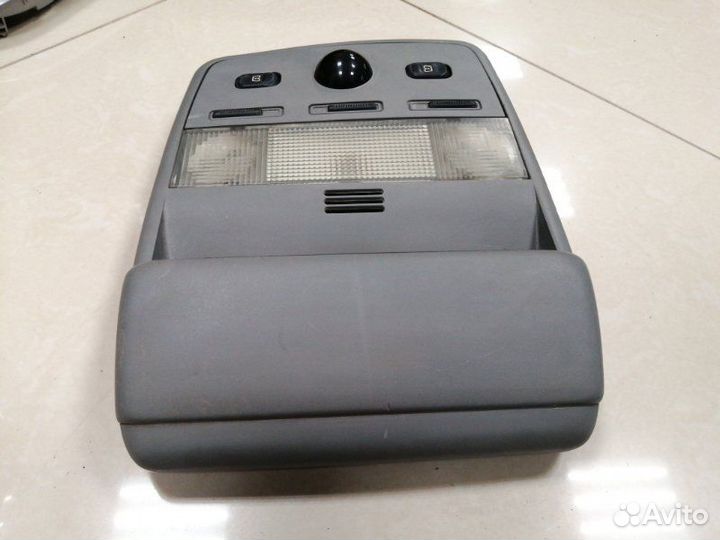 Плафон подсветки салона Peugeot 806 минивен EW10J4