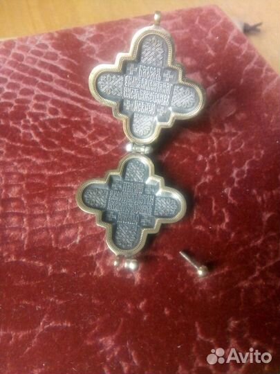 Крест православный, мощщевик