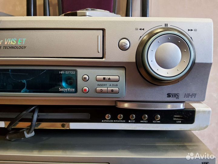 Видеомагнитофон panasonic