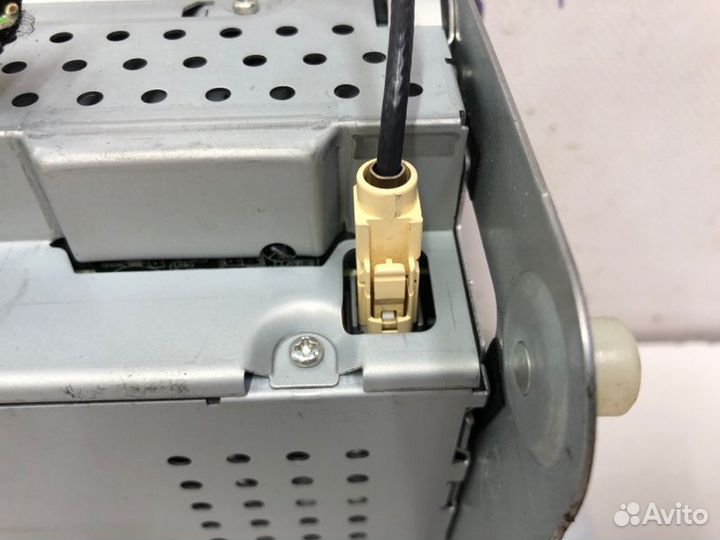 Ченджер компакт дисков Land Rover Freelander