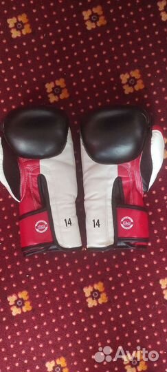 Боксерские перчатки everlast 14