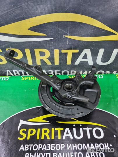 Кулак поворотный передний правый Kia Mohave 2 D6EB