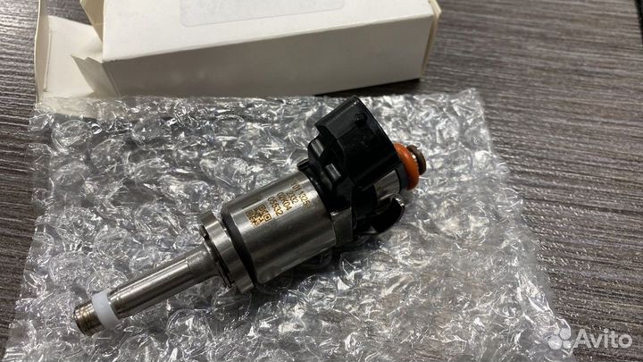 Форсунки Mazda PE0113250B P501-13-250