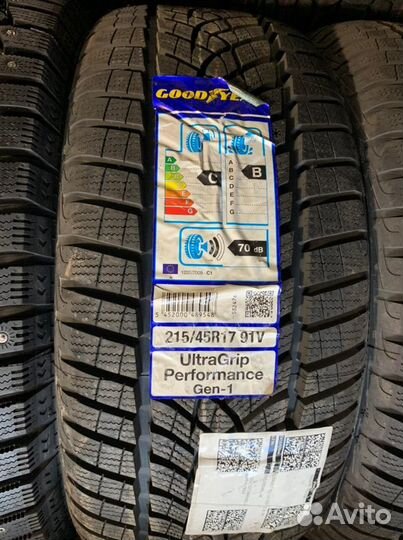 Goodyear UltraGrip Performance Gen-1 215/45 R17 91V