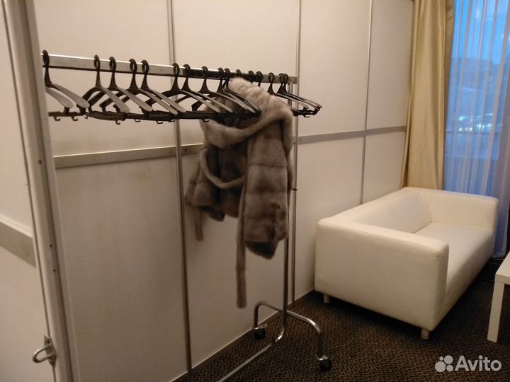 Аренда рейлов, вешал