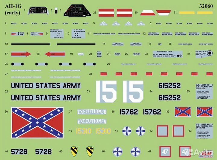 32060 ICM 1/32 вертолет AH-1G Cobra (ранний)