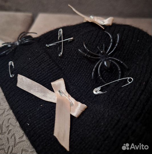 Кастомная шапка Y2K