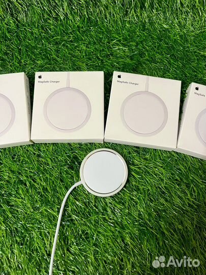 Apple MagSafe charger