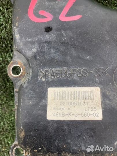 Крышка вентиляции картера Mazda 6 седан 1.8 L8