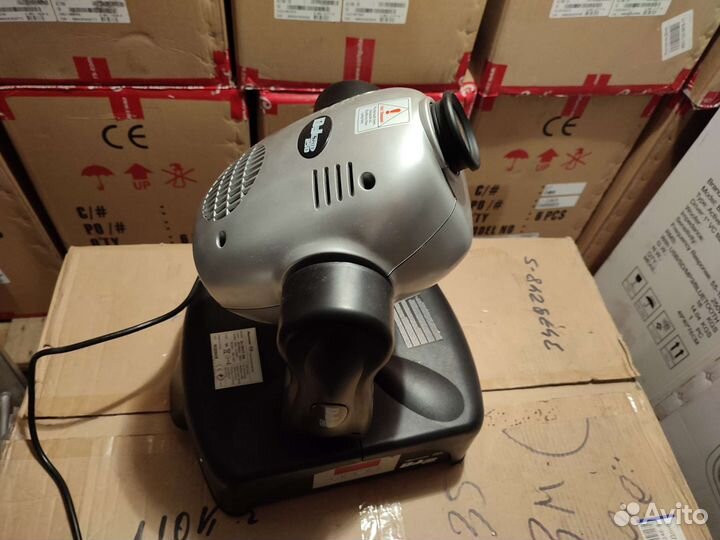 Вращающаяся голова American DJ DJ Spot 250