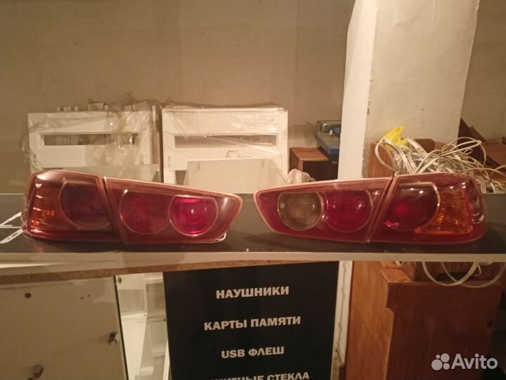 Задние фонари/стопы Mitsubishi Lancer X 10