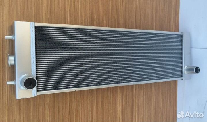 Радиатор водяной для Hitachi ZX225usrlc-3