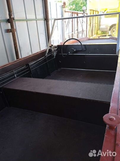 Лодка пнд с двигателем Нептун 23